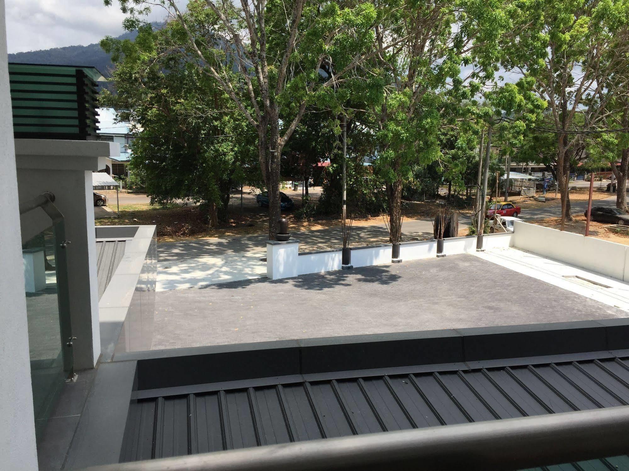 G Langkawi Motel Kuah Bagian luar foto