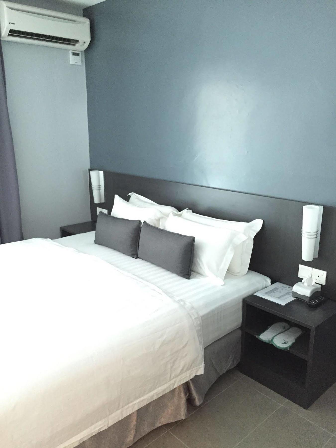 G Langkawi Motel Kuah Bagian luar foto