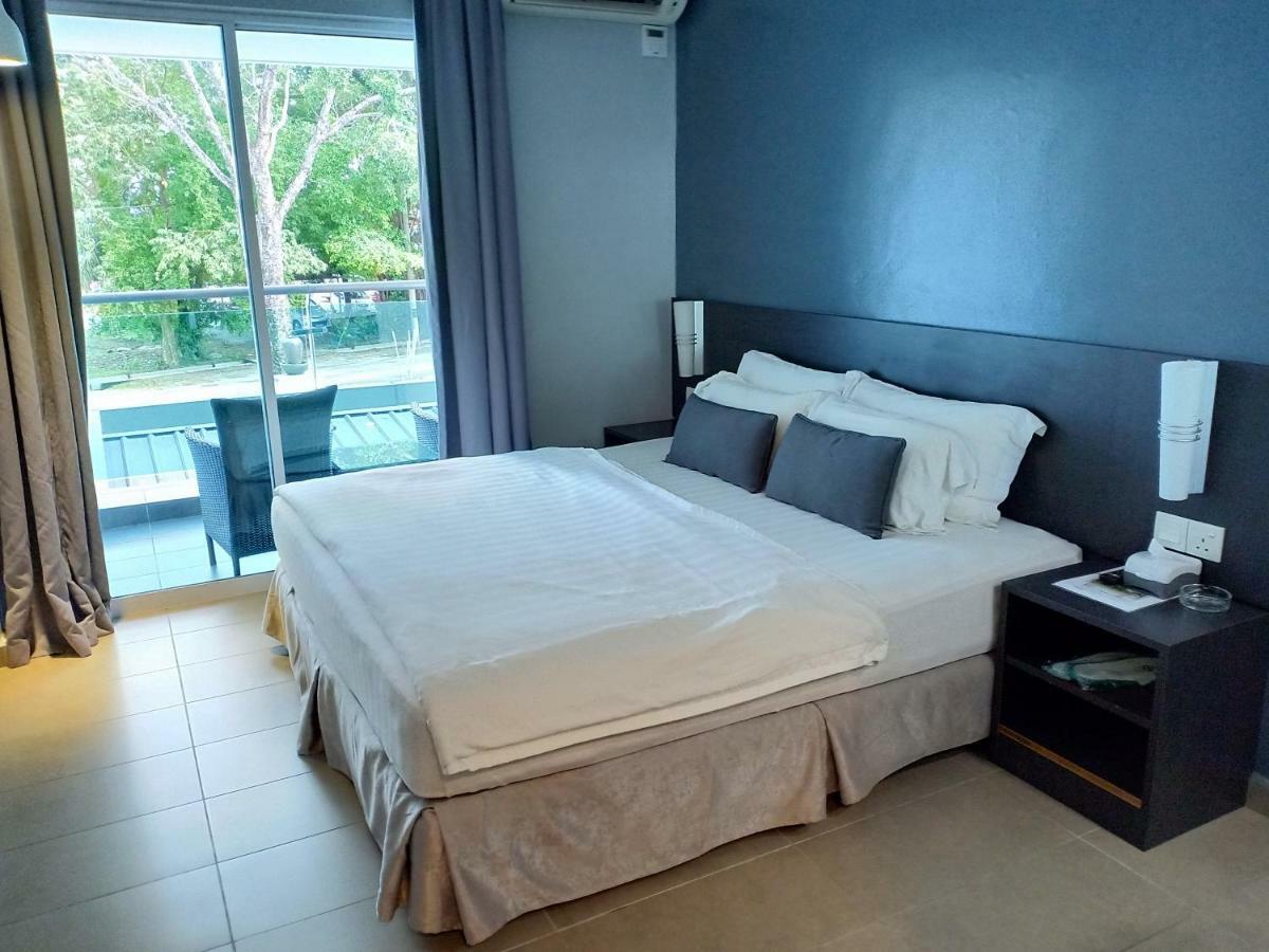 G Langkawi Motel Kuah Bagian luar foto