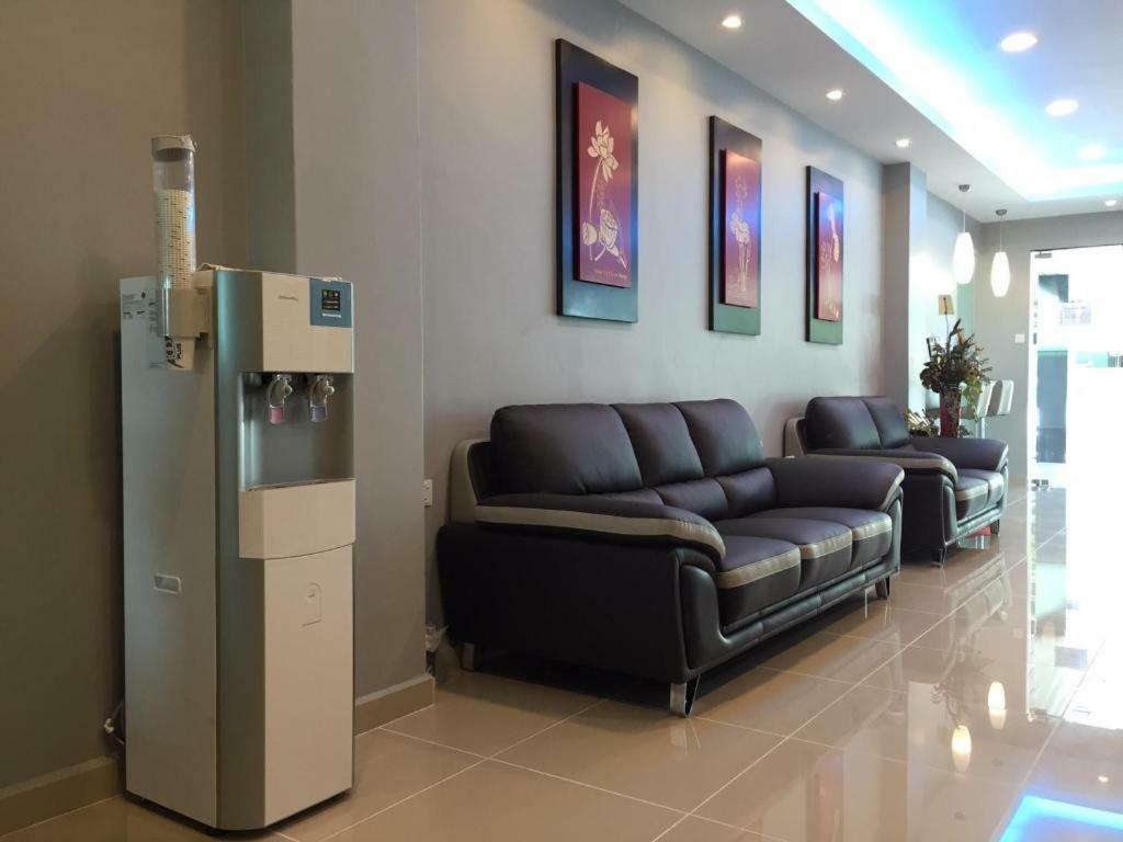 G Langkawi Motel Kuah Bagian luar foto