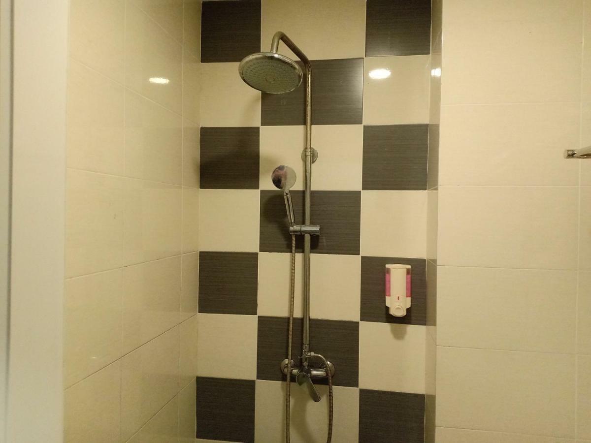 G Langkawi Motel Kuah Bagian luar foto